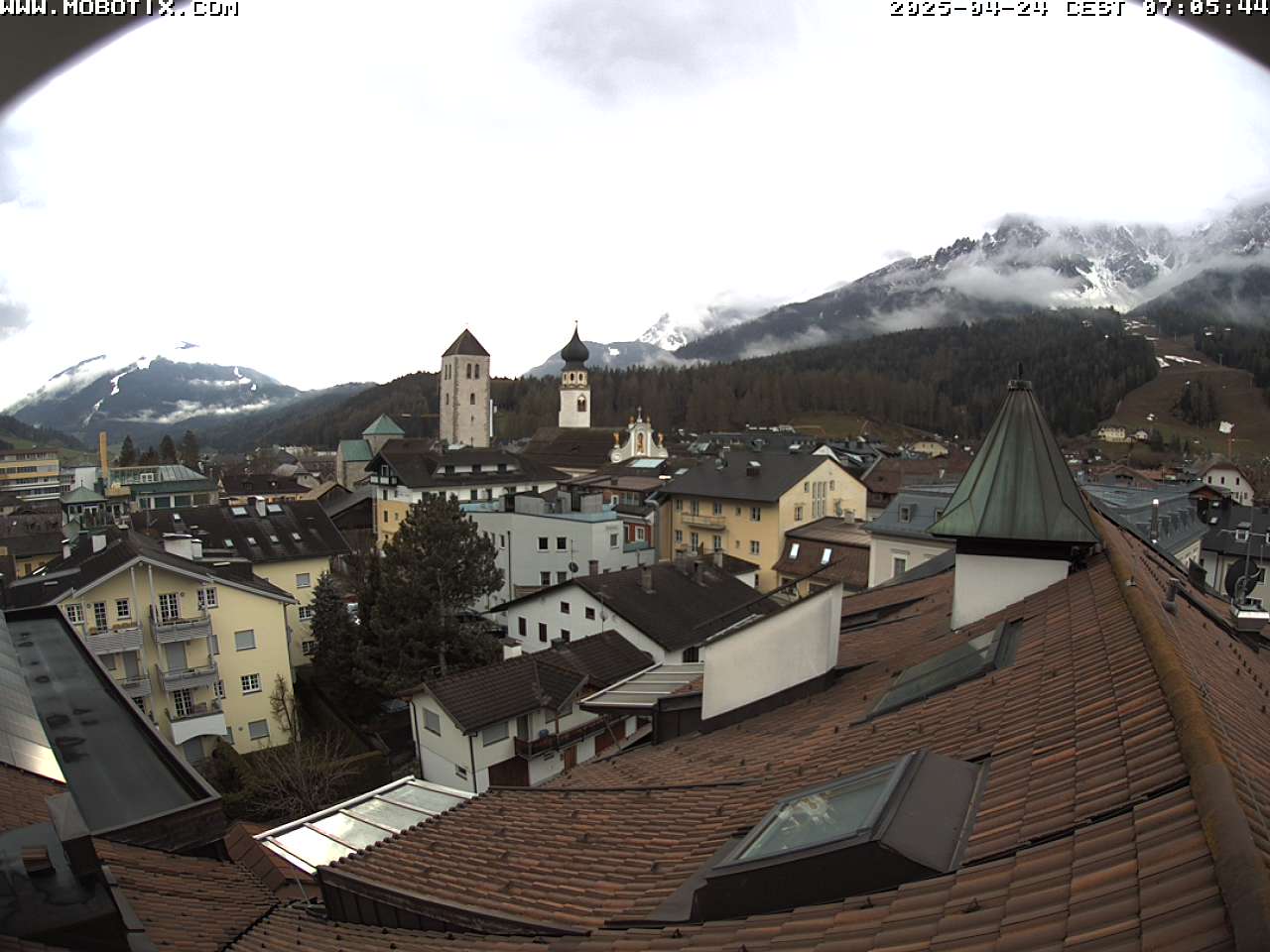 Webcam <br><span>WEBCAM SAN CANDIDO - SPORTHOTEL TYROL</span>